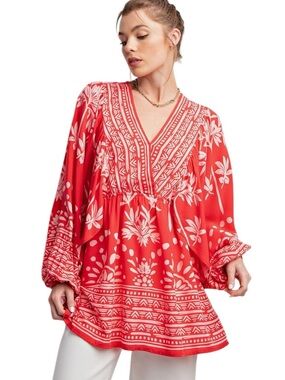 576:  EASEL NWT TOP RED ROSE (H13)